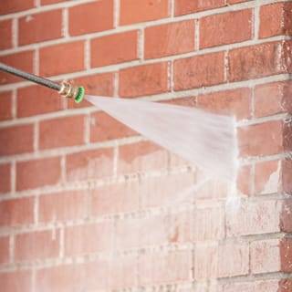 Effectively cleans brick siding.